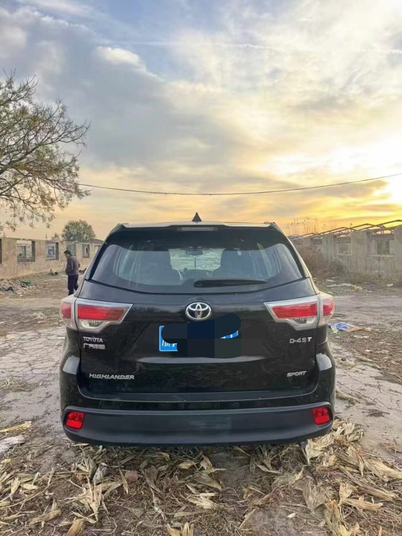 鹤壁18年丰田汉兰达4