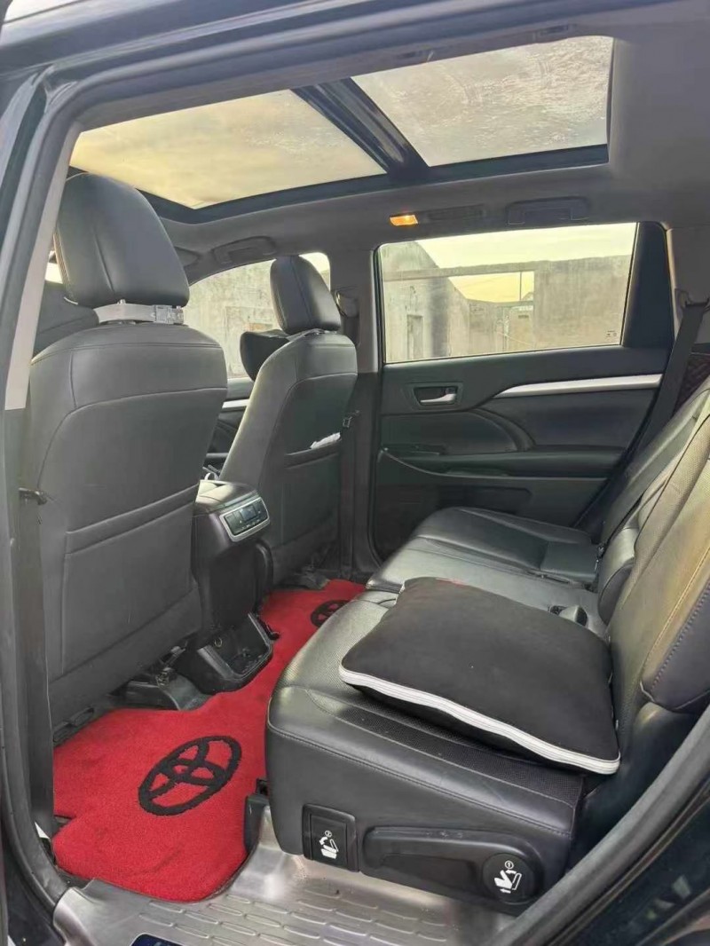 鹤壁18年丰田汉兰达5