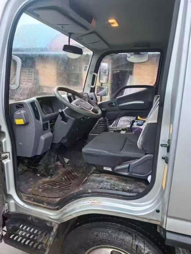 菏泽20年福田奥铃5