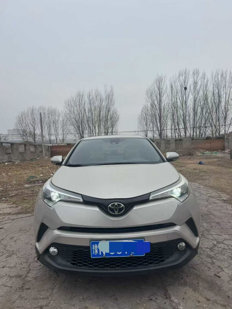 鹤壁21年丰田CHR1