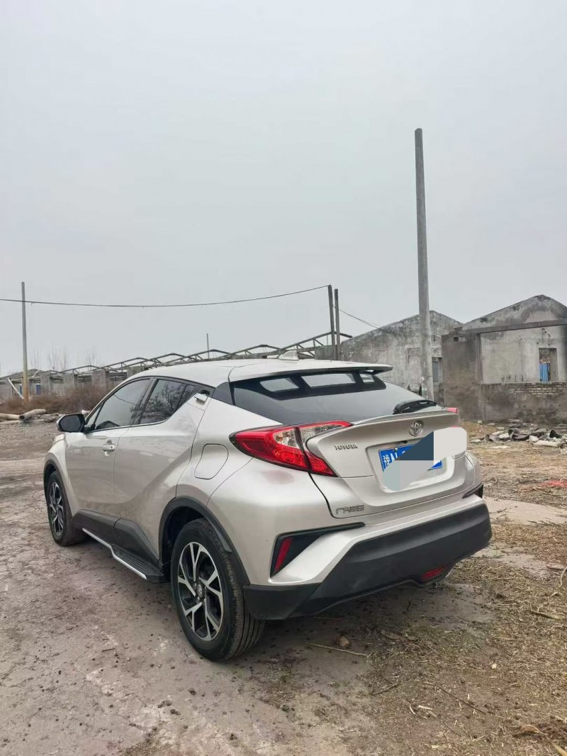 鹤壁21年丰田CHR5