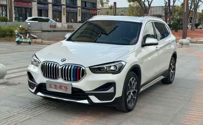 广州22年宝马X13