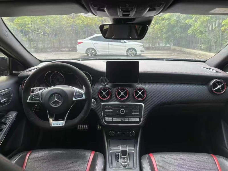 广州17年奔驰AMG5