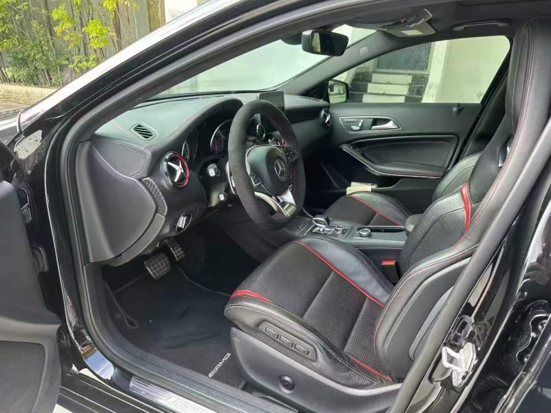 广州17年奔驰AMG6