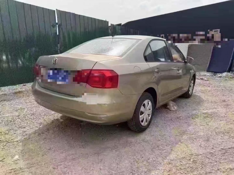 菏泽15年大众捷达8