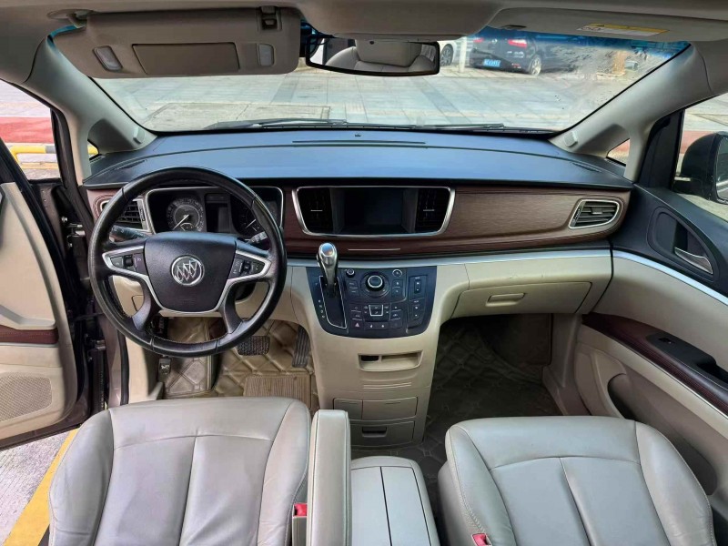 广州17年别克GL85