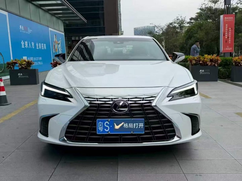 广州25年雷克萨斯ES1