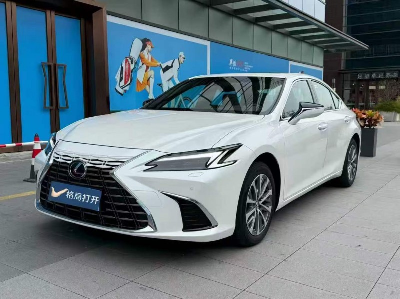 广州25年雷克萨斯ES3