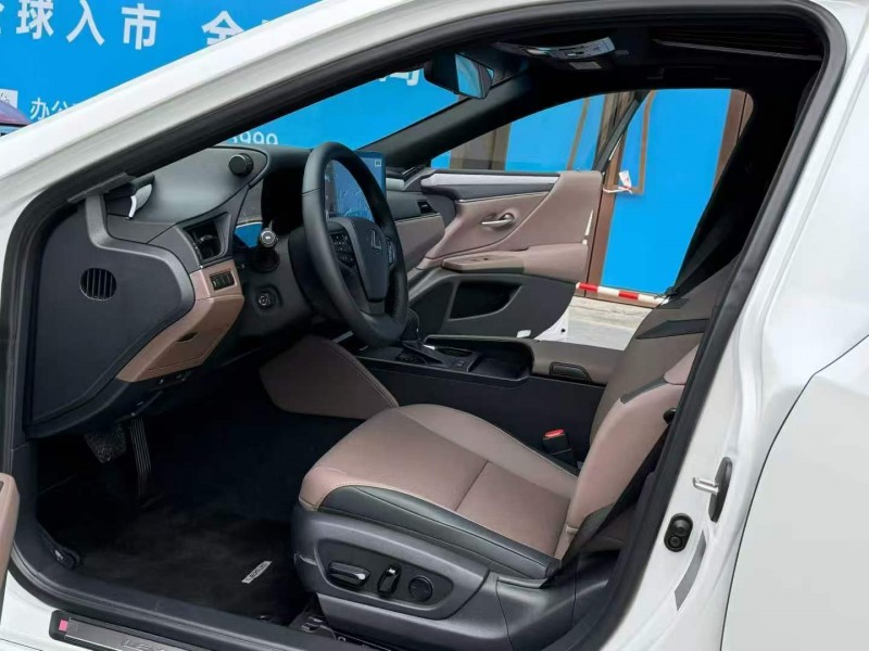 广州25年雷克萨斯ES6