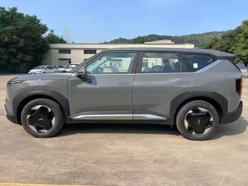 广州25年起亚EV52