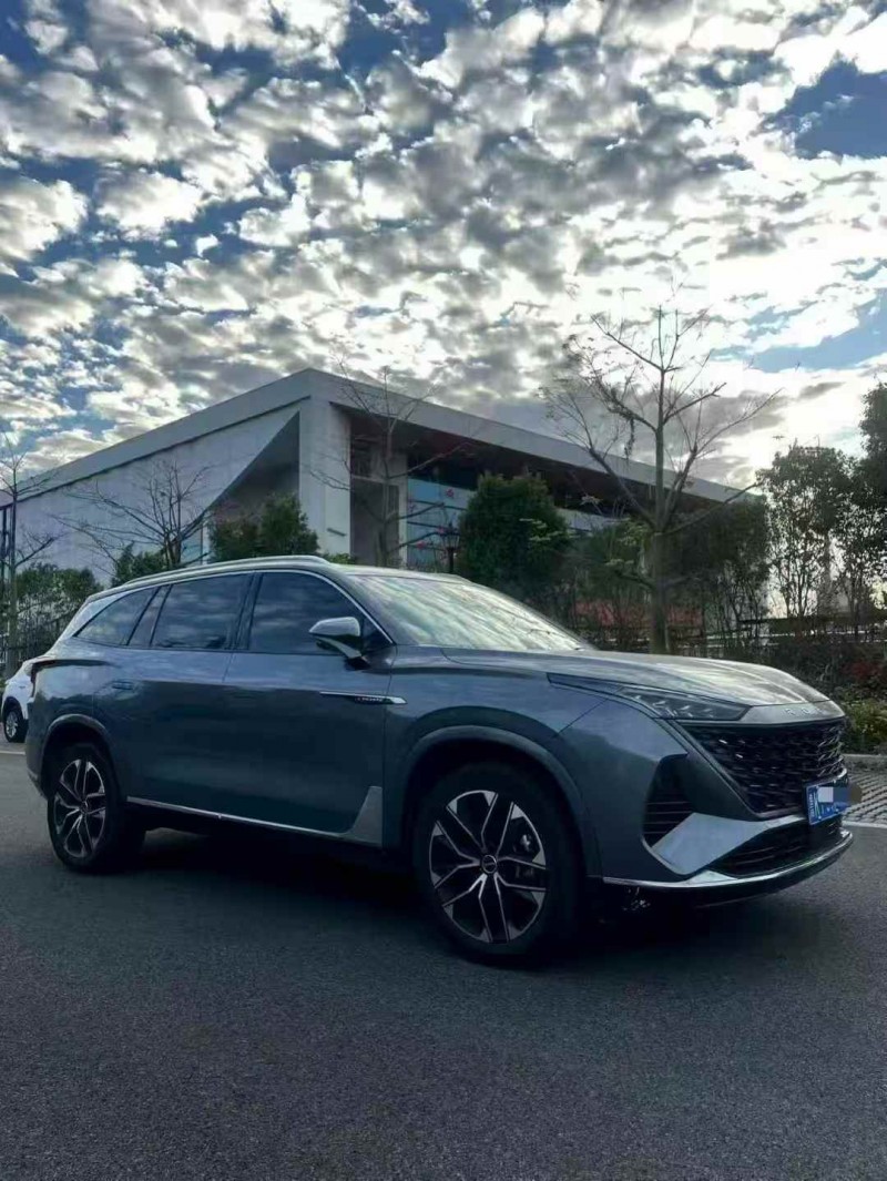 广州23年荣威RX92