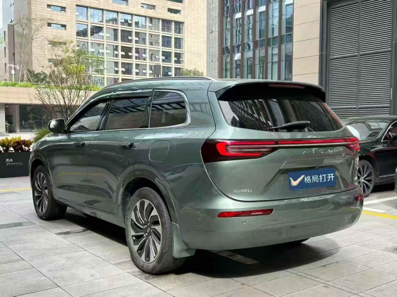广州22年华为智选问界7