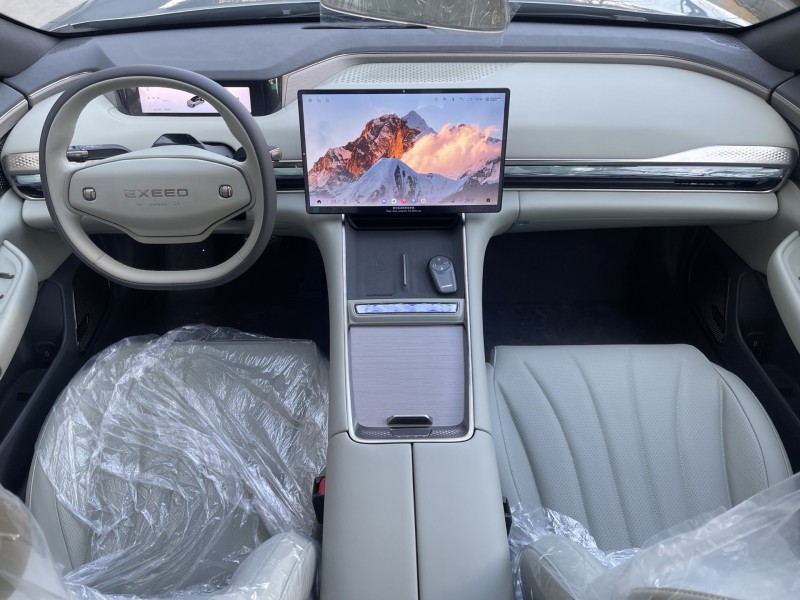 济宁25年奇瑞星途5