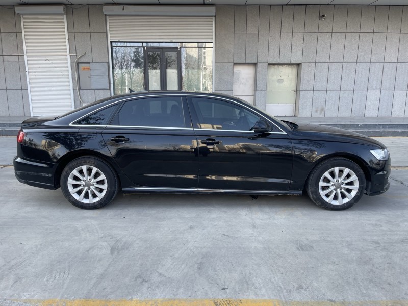 济宁16年奥迪A6L7