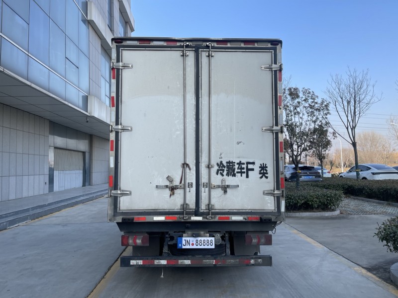 济宁24年江淮帅铃9