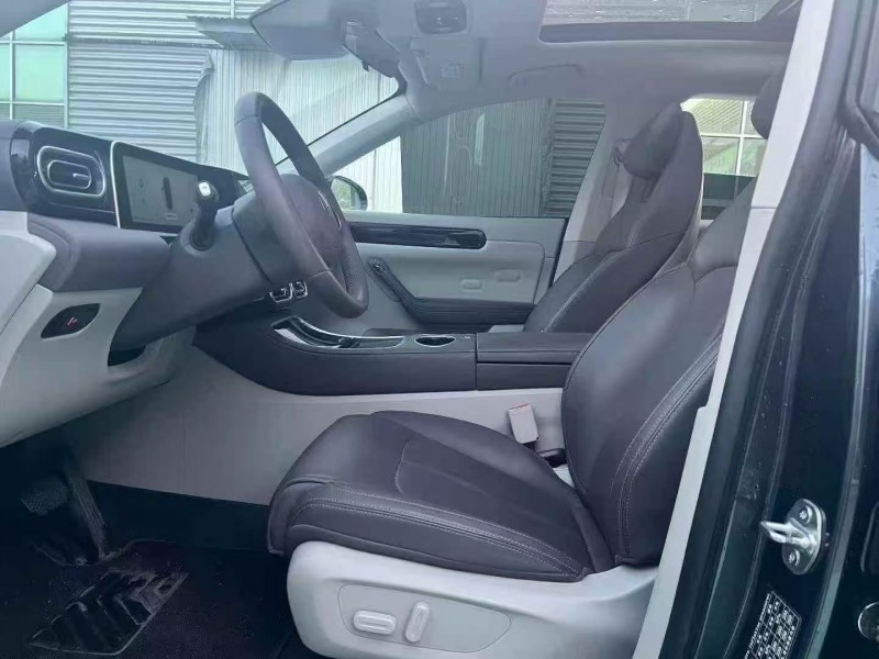 临沂23年零跑汽车C115