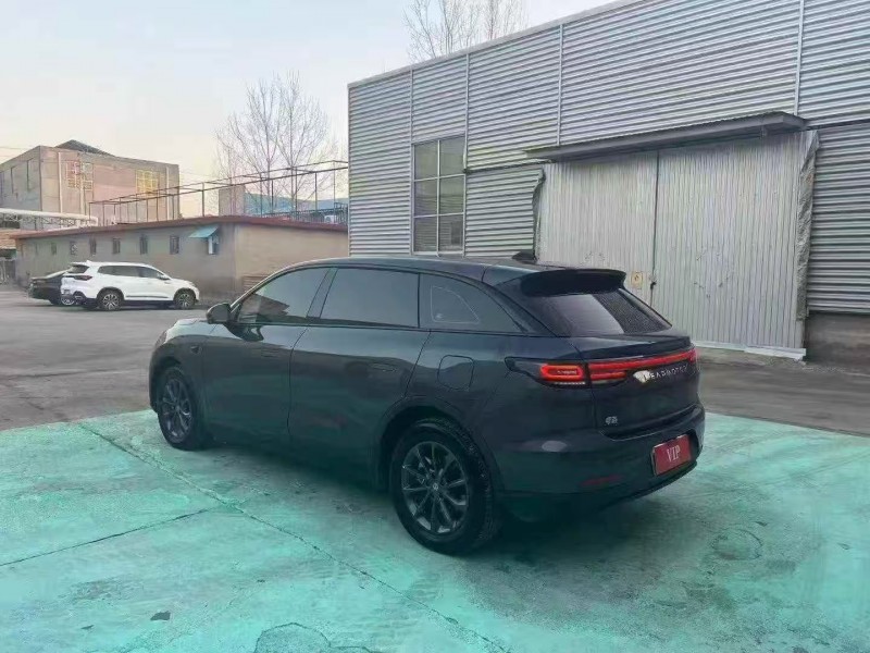 临沂23年零跑汽车C118