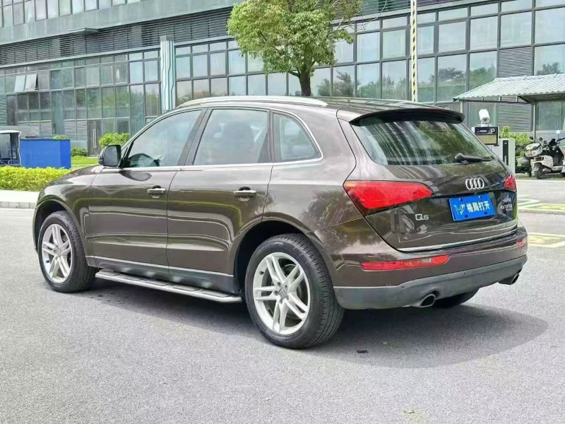 东莞16年奥迪Q57