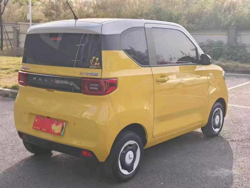 广州23年五菱汽车宏光9