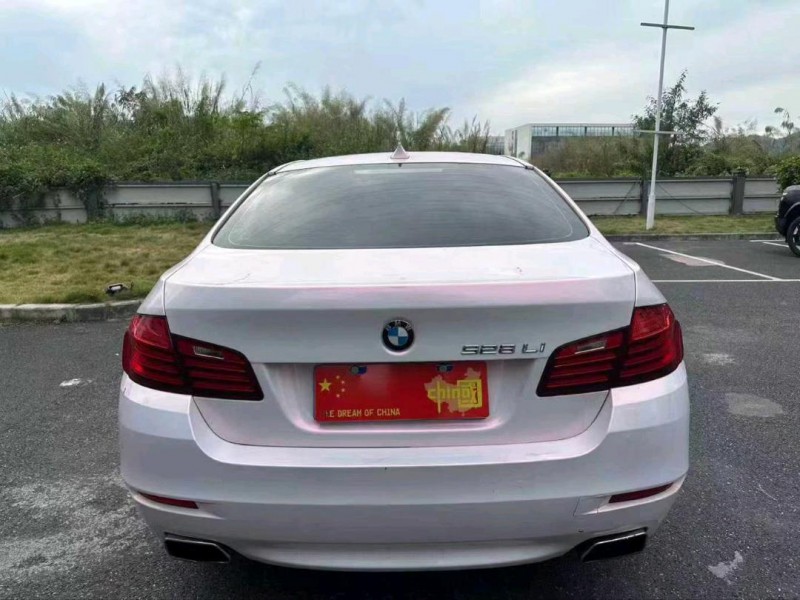 广州15年宝马5系4