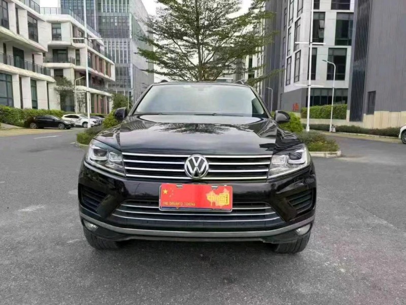 广州18年大众途锐1