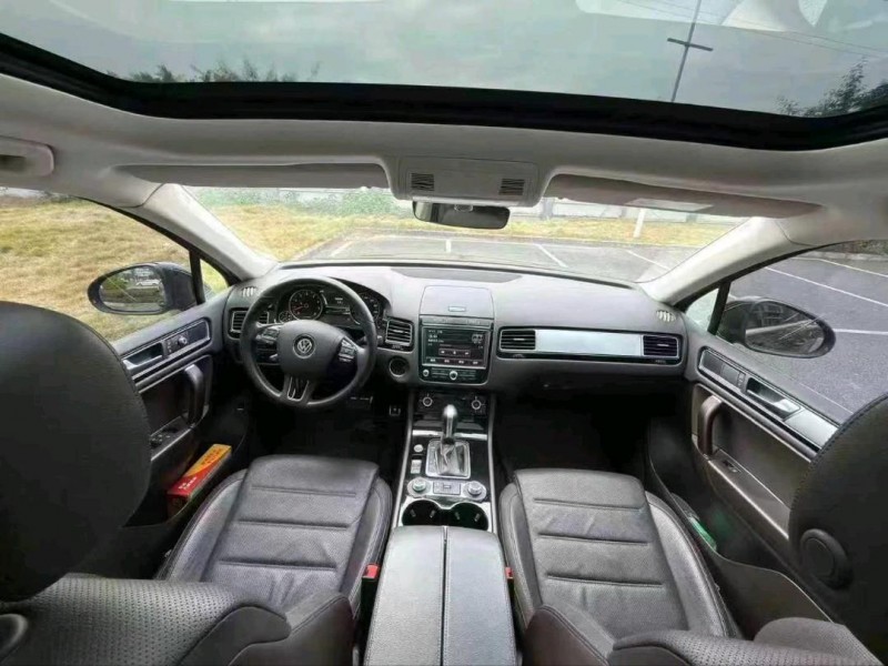 广州18年大众途锐4