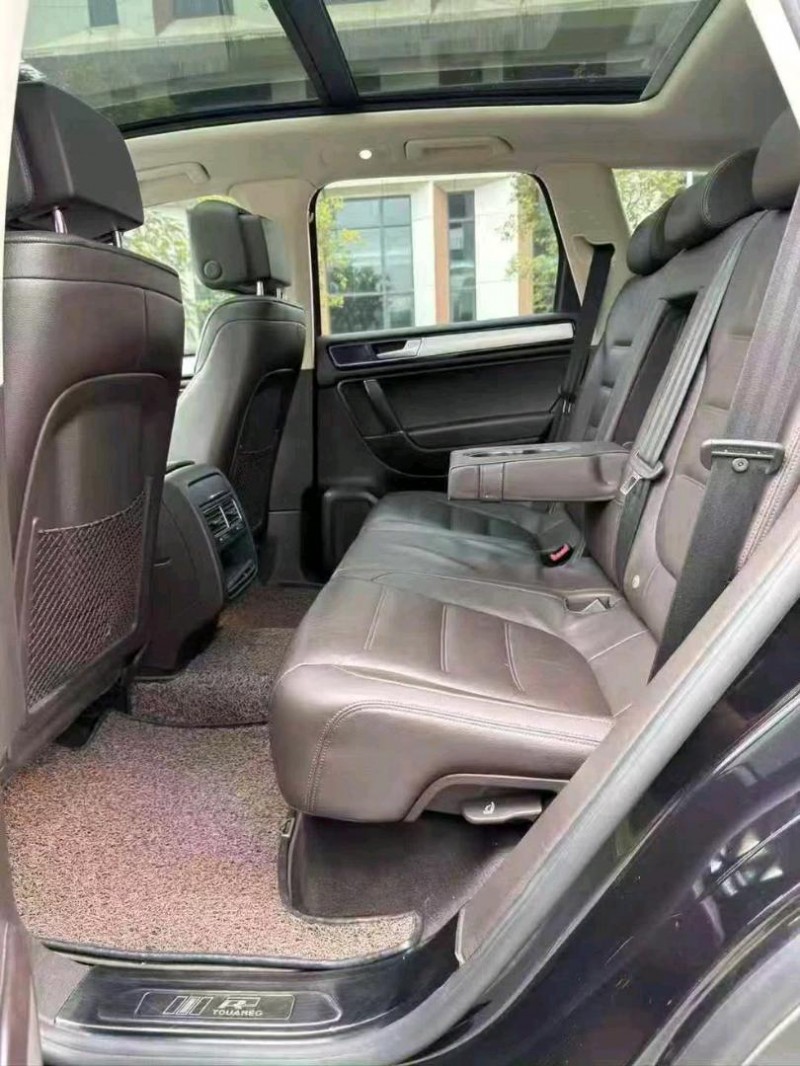 广州18年大众途锐6