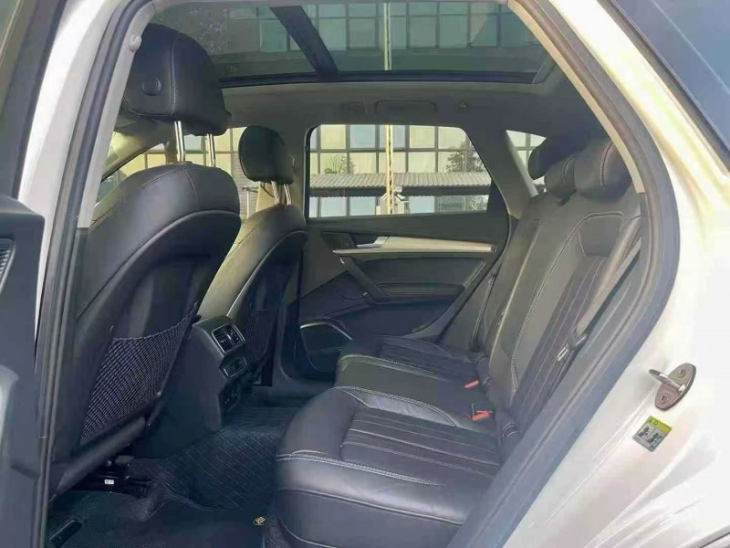 东莞21年奥迪Q56