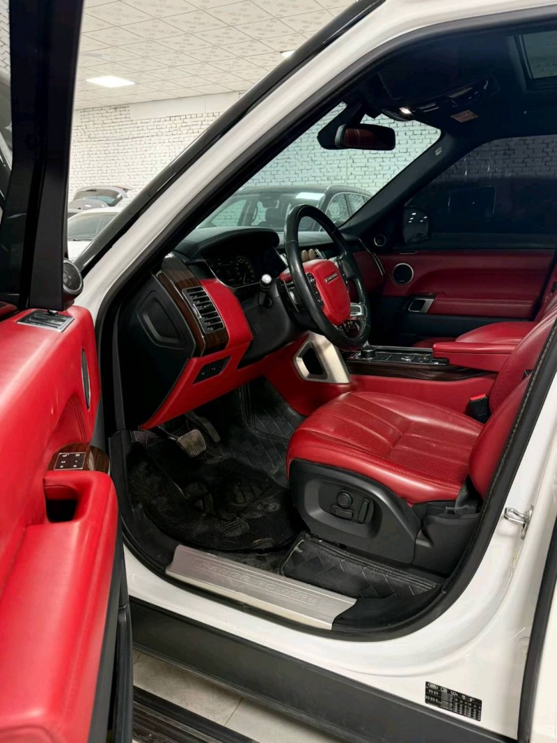 廊坊17年路虎揽胜行政8