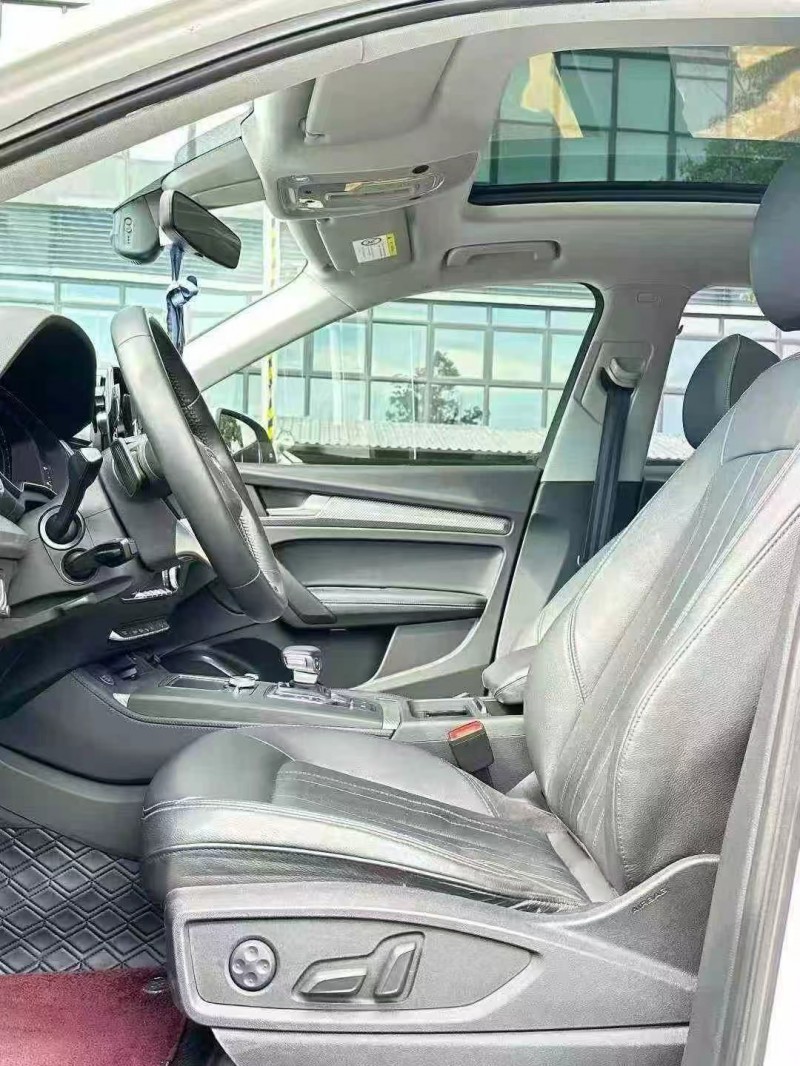 东莞20年奥迪Q54