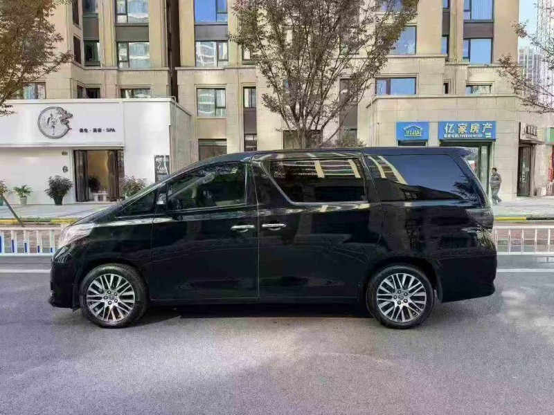 嘉兴14年丰田埃尔法3