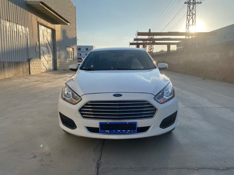 兰州20年福特福睿斯1