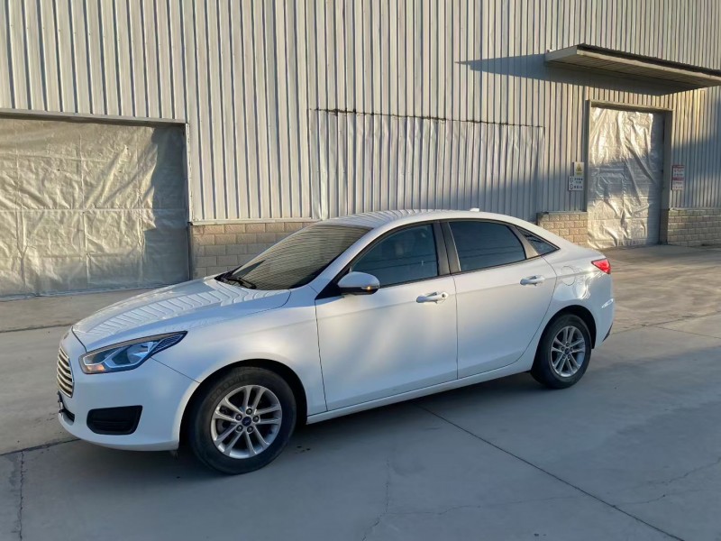 兰州20年福特福睿斯2