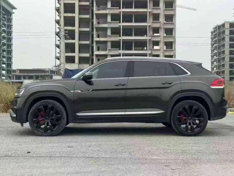 贵港19年大众途昂5