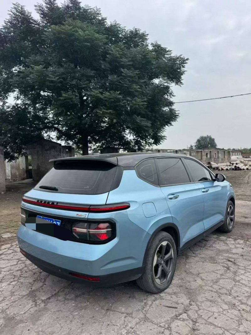 鹤壁19年宝骏rm52