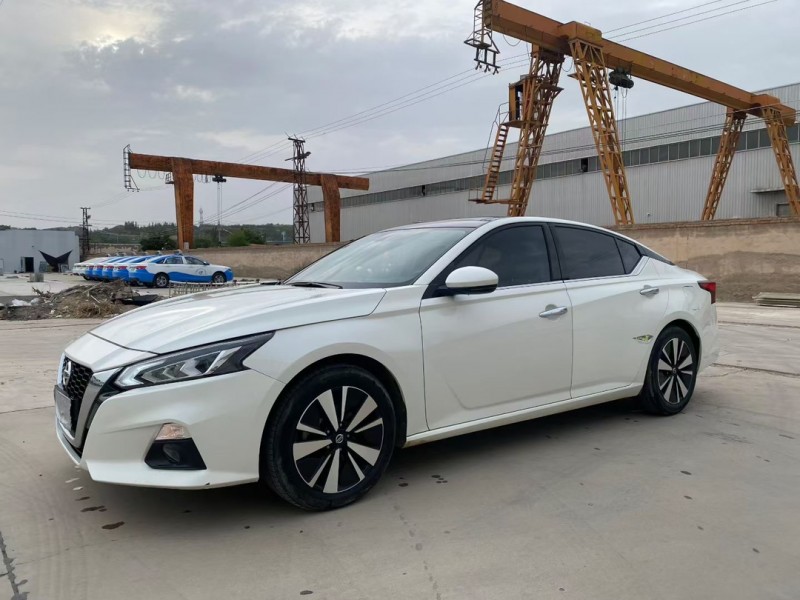 兰州22年日产天籁2