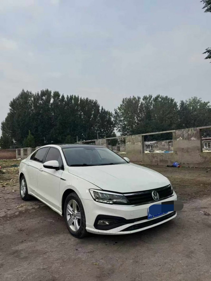 鹤壁20年大众凌渡2