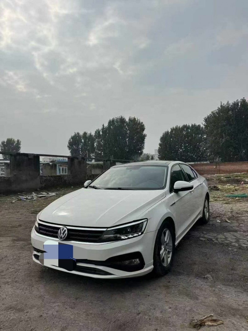 鹤壁20年大众凌渡4