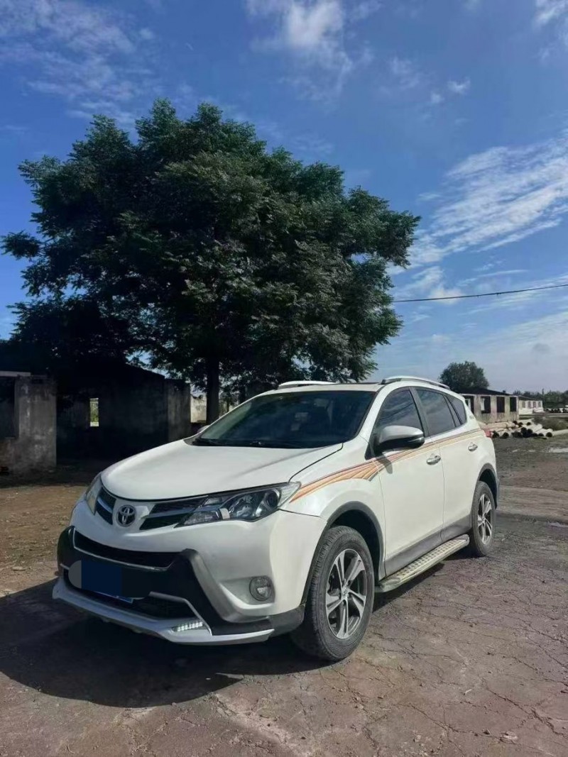 鹤壁15年丰田RAV4荣放2