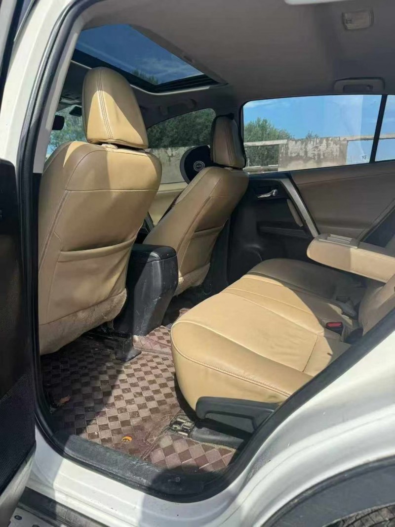 鹤壁15年丰田RAV4荣放5