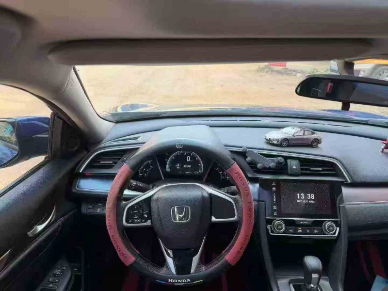 贵港17年本田思域4