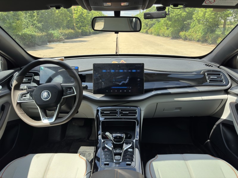 盐城23年比亚迪秦8