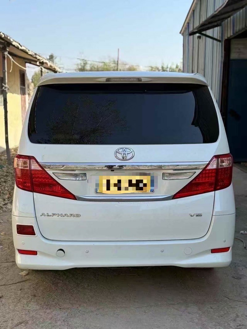 菏泽15年丰田埃尔法9