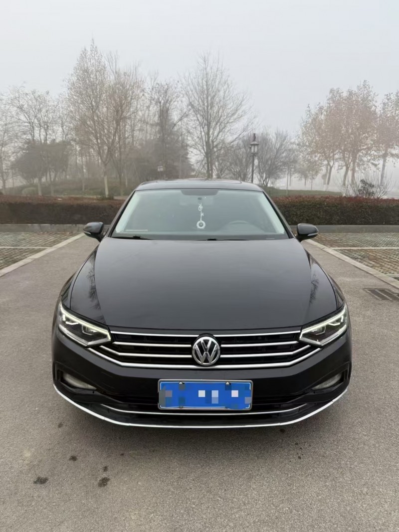 菏泽20年大众迈腾1