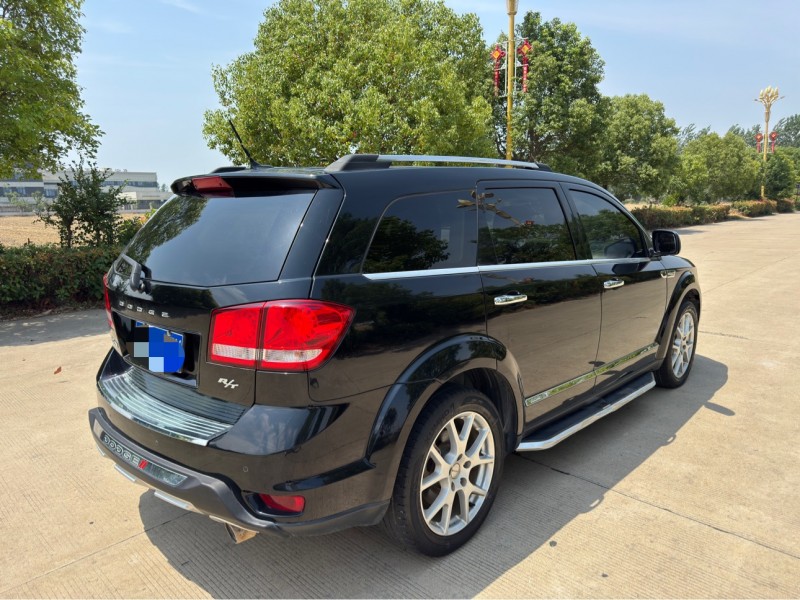 盐城16年道奇酷威4