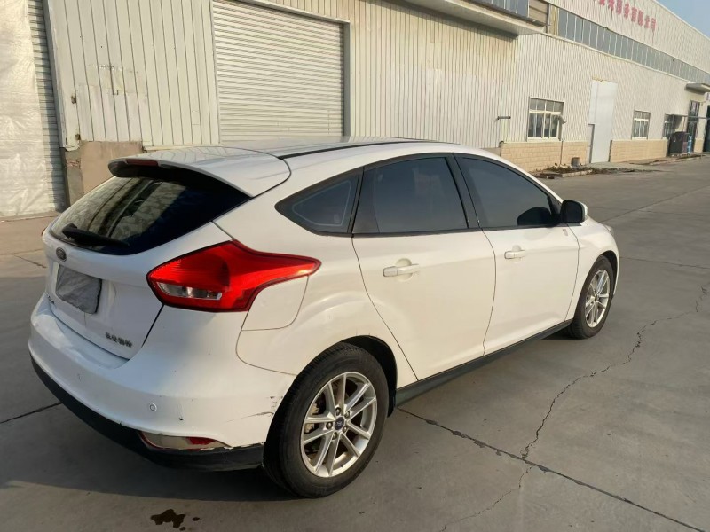 兰州15年福特福克斯7