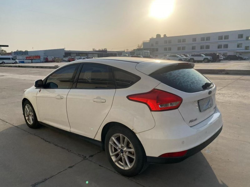 兰州15年福特福克斯9