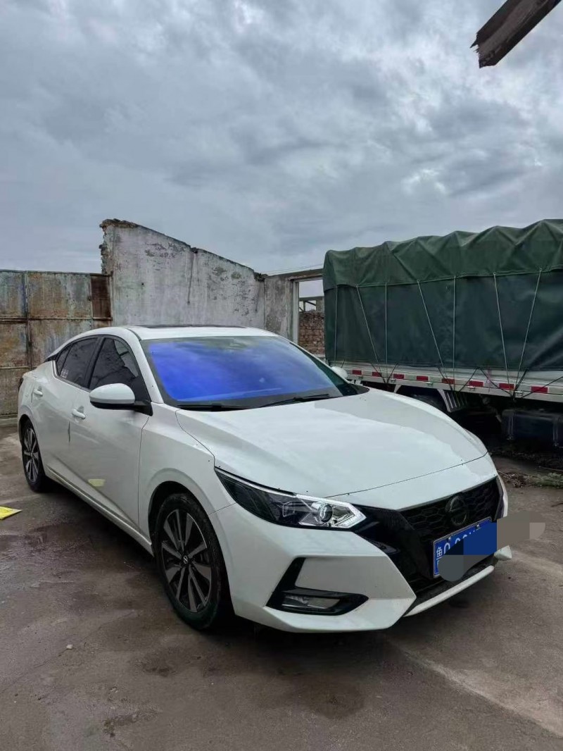 鹤壁21年日产轩逸6