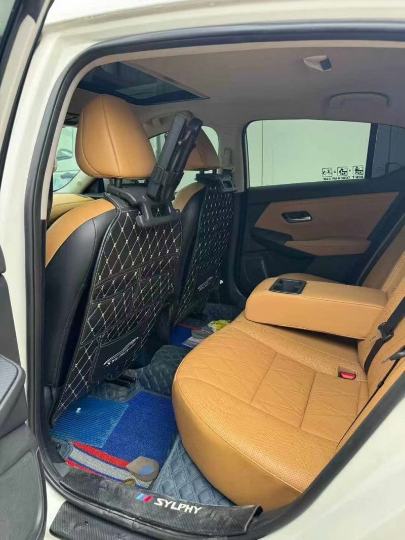 鹤壁21年日产轩逸9