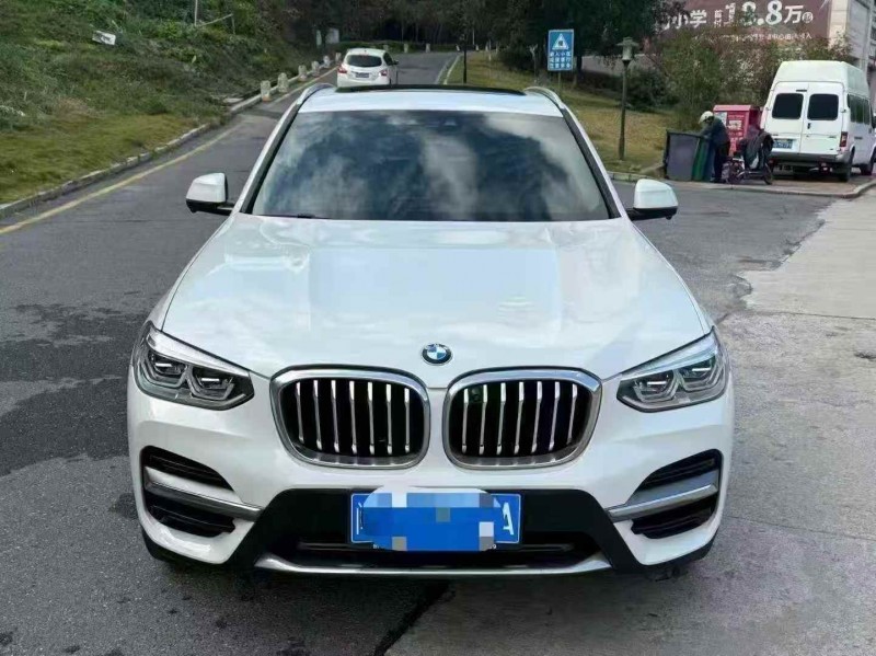 南平20年宝马X31